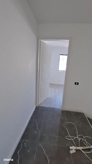 Casă cu 4 camere cu Teren 300 Mp în Ciurea