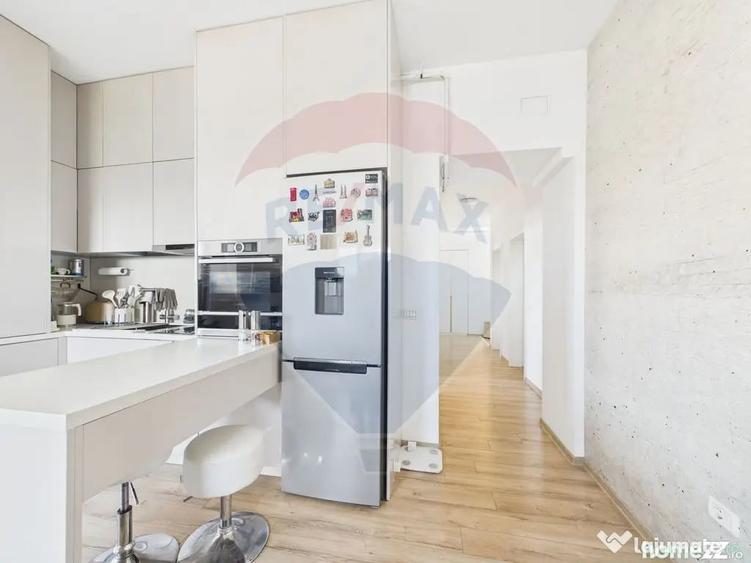 Apartament cu 3 camere decomandat în Mihai Bravu