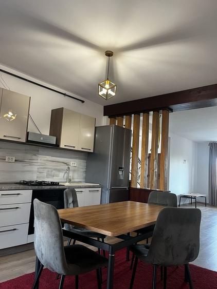 Casă cu 3 camere cu Teren 118 Mp în Lumina
