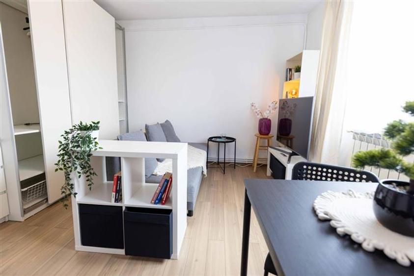 Apartament cu 2 camere semidecomandat, mobilat în Mănăștur