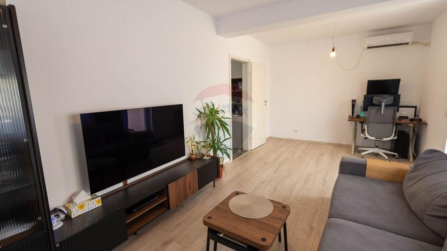 Apartament cu 2 camere decomandat, mobilat în Dristor
