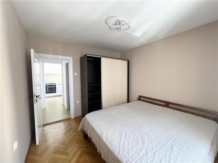 Apartament 2 camere decomandat renovat, etaj intermediar Vlahuta- Scriitorilor - 6