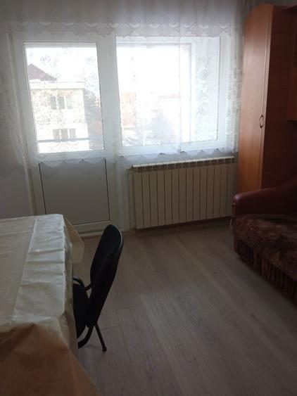 Garsonieră decomandată în Exterior Vest