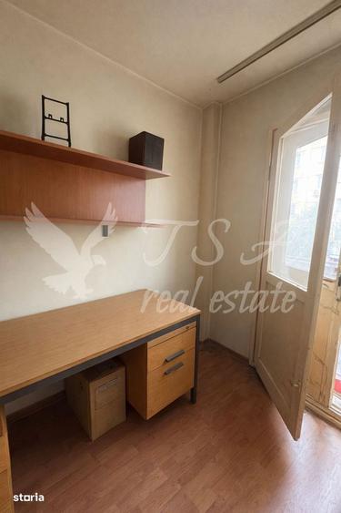 Apartament cu 3 camere decomandat în Rahova