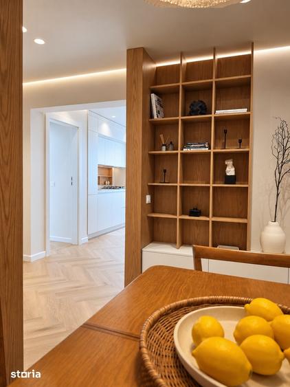 Apartament cu 3 camere în Aviatorilor