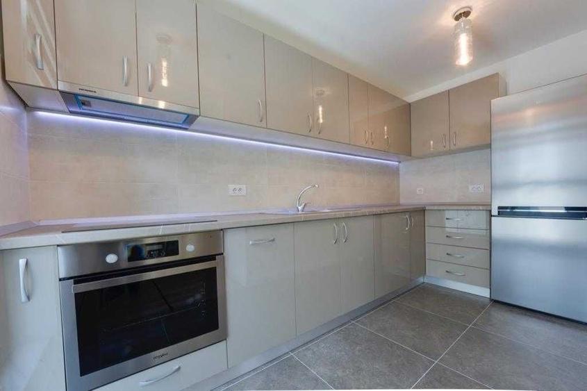 Apartament cu 2 camere decomandat în Herăstrău