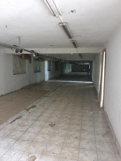 Spațiu comercial, de 8,000 mp, în Centura