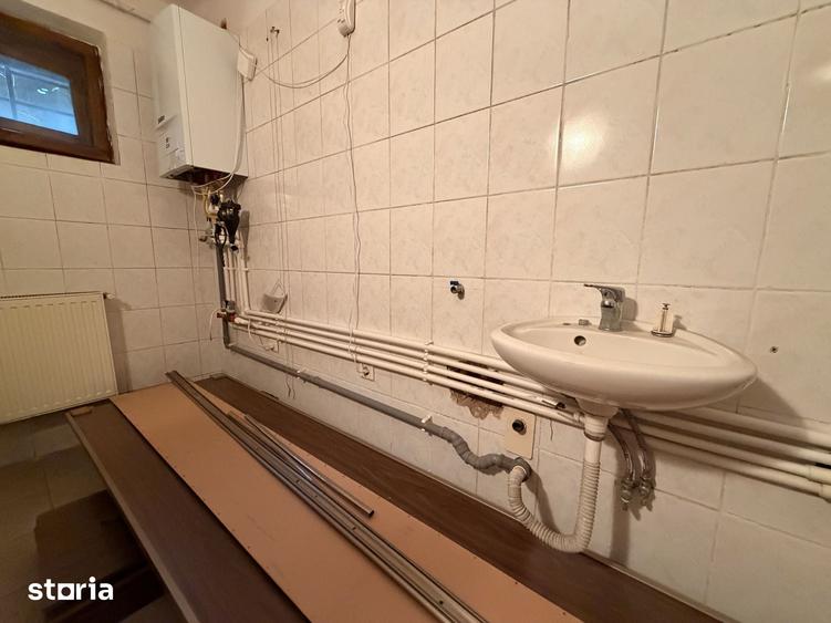 Apartament cu 3 camere în Primăverii