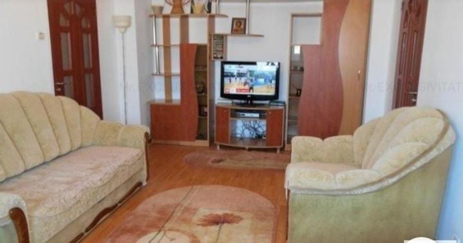 Apartament cu 2 camere semidecomandat în Rahova