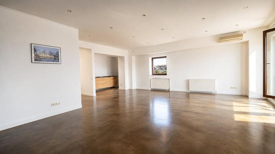Casă cu 2 camere cu Teren 135 Mp în Floreasca