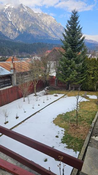 Casă cu 4 camere în Poiana Țapului
