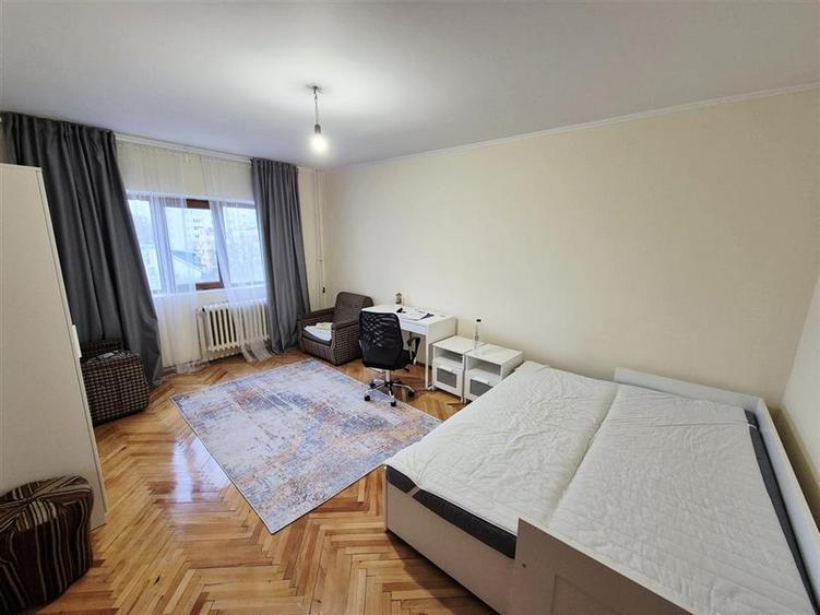 Garsonieră decomandată în Tătărași