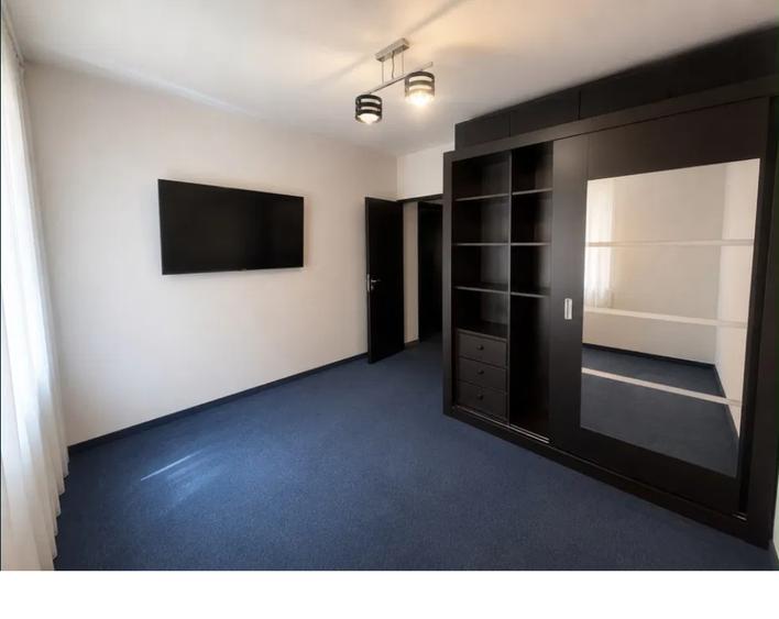 Apartament cu 3 camere decomandat, mobilat în Drumul Taberei