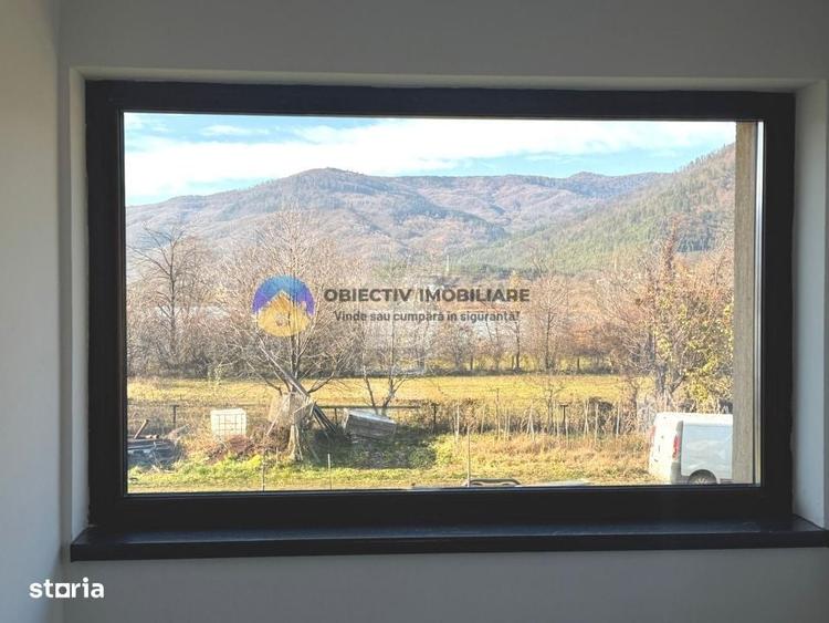 Casa si teren langa lacul Pangarati , mobilata si utilata - 2