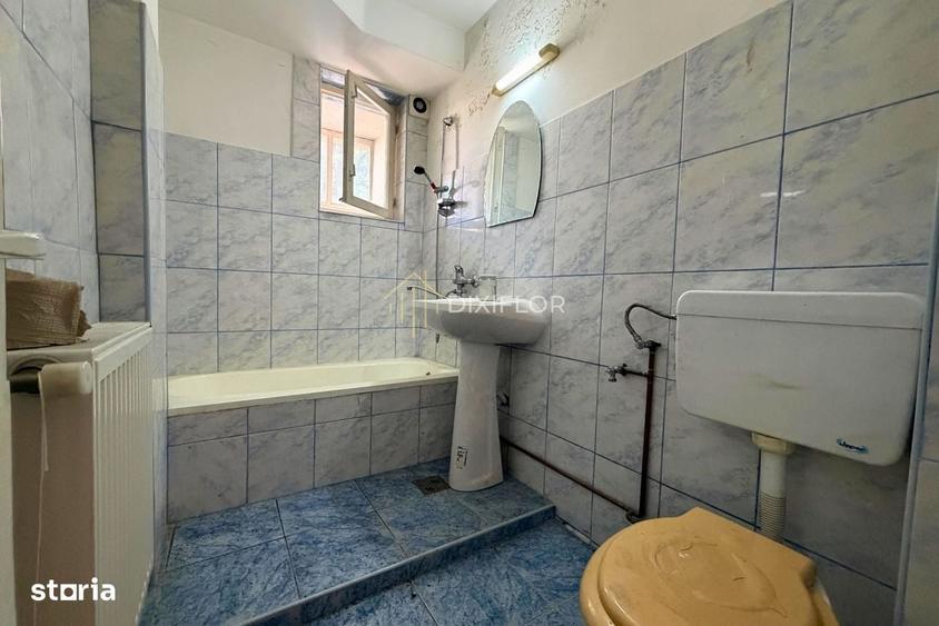 Apartament cu 2 camere semidecomandat în 7 Noiembrie