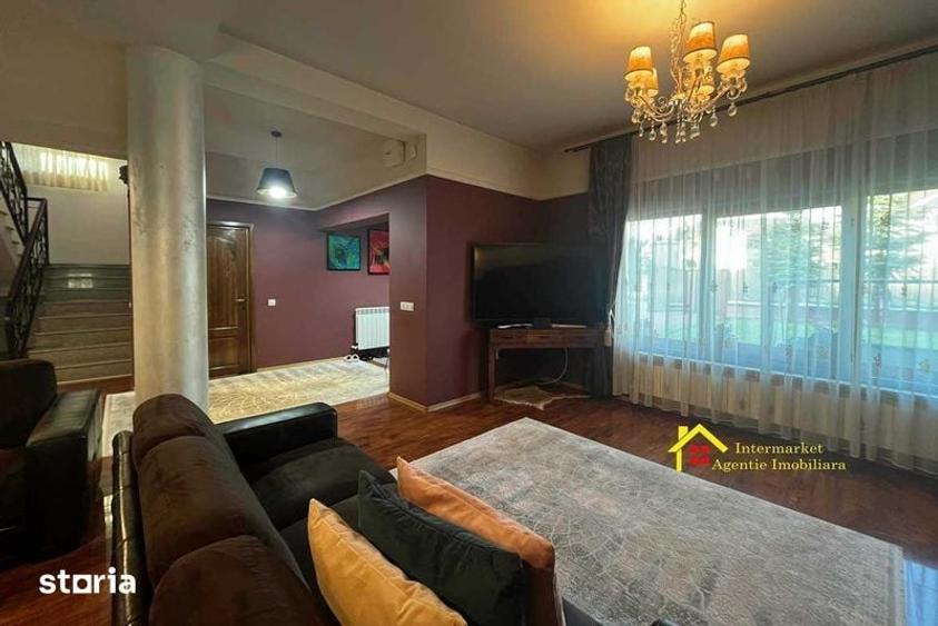 Casă cu 4 camere cu Teren 310 Mp în Central