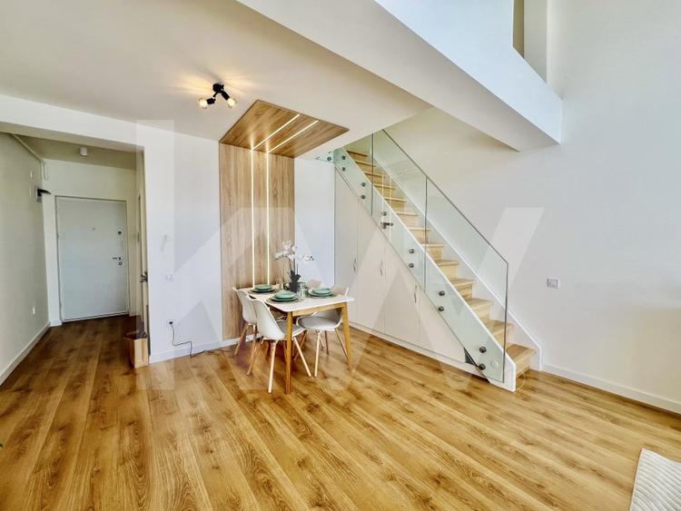 Apartament cu 2 camere semidecomandat în Cristian