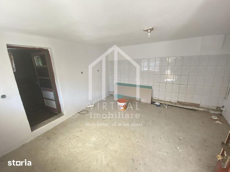Casă cu 3 camere cu Teren 570 Mp în Slimnic