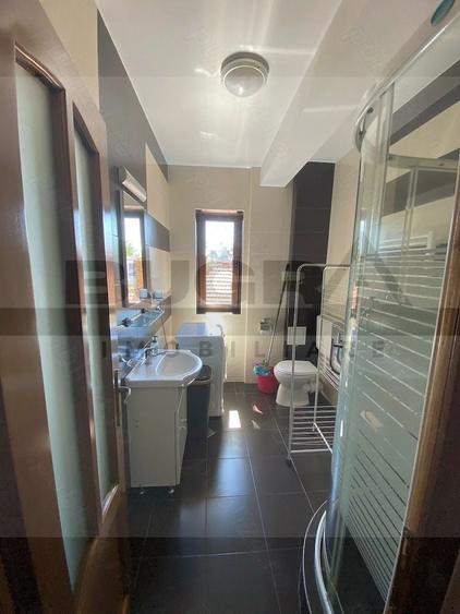 Apartament cu 2 camere semidecomandat în Semicentral