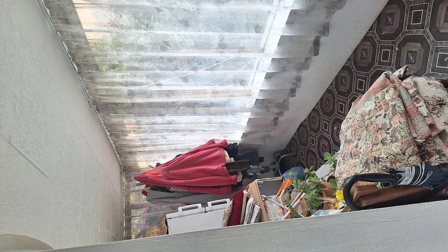 Casă cu 3 camere cu Teren 994 Mp în Central