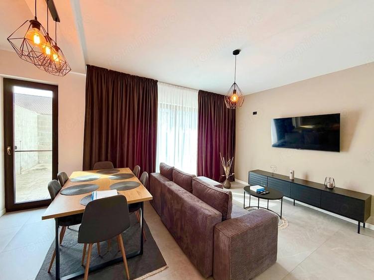 Casă cu 4 camere cu Teren 218 Mp în Plopi