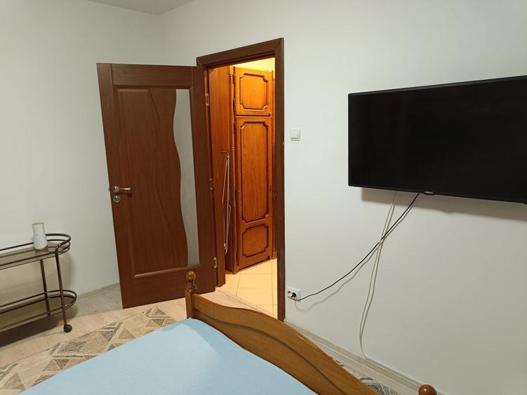 Apartament cu 2 camere semidecomandat în Iancului