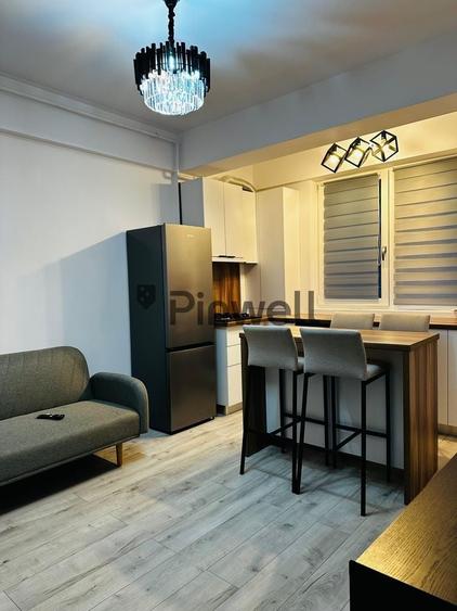 Apartament cu 2 camere, mobilat în Sud-Vest