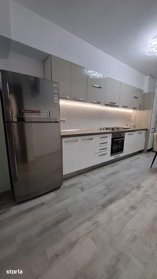 Apartament cu 2 camere în Tractorul
