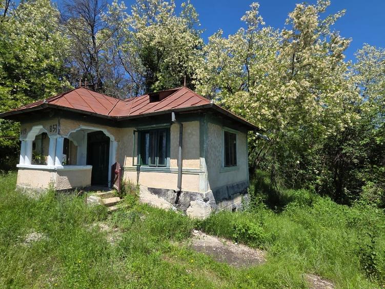 Casa de vanzare, jud prahova la 12km de valenii de munte - 8