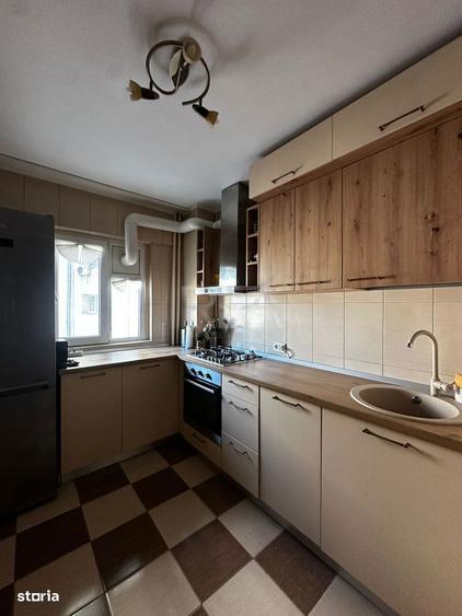 4 camere Dristor decomandat,inst. schimb.,et. 5,an 1987, metrou, 85 mp - 5