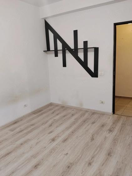Apartament cu 2 camere decomandat în Păcii