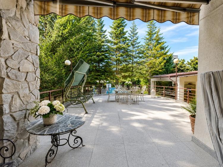Luxury Residence with Pool and 1000 sqm Garden | Iancu Nicolae - 15