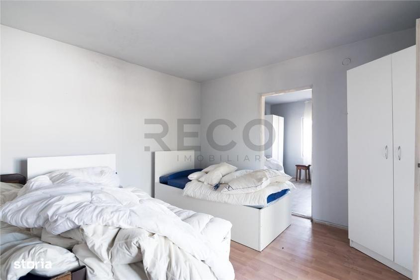 Casă cu 4 camere cu Teren 691 Mp în Central