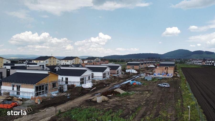 Casa/Vila cu 4 camere la vanzare - Sanpetru - 3