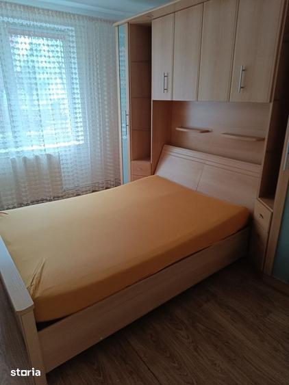 Apartament cu 3 camere în Decebal