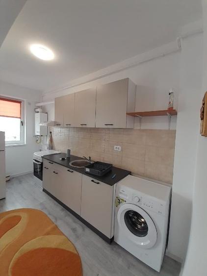 Apartament cu 2 camere semidecomandat, mobilat în Lunca Cetățuii
