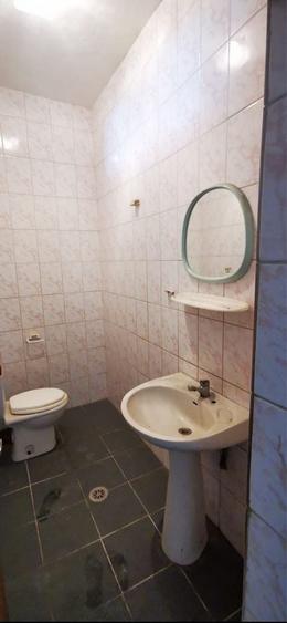 Apartament cu 4 camere decomandat în Exterior Vest