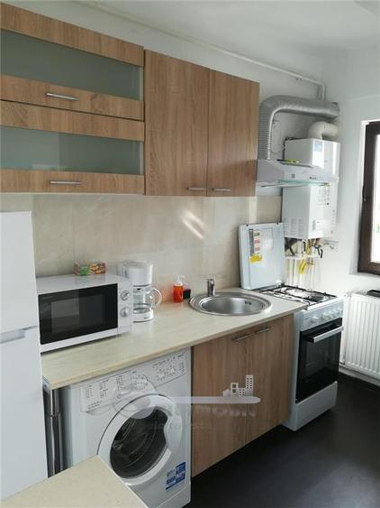 Garsonieră decomandată, mobilată în Central