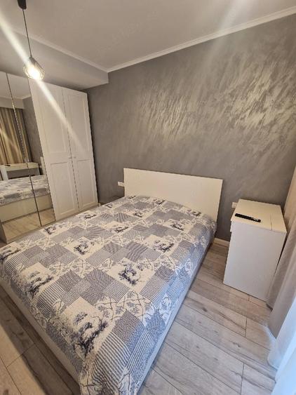 Apartament cu 2 camere decomandat în Tomis Plus
