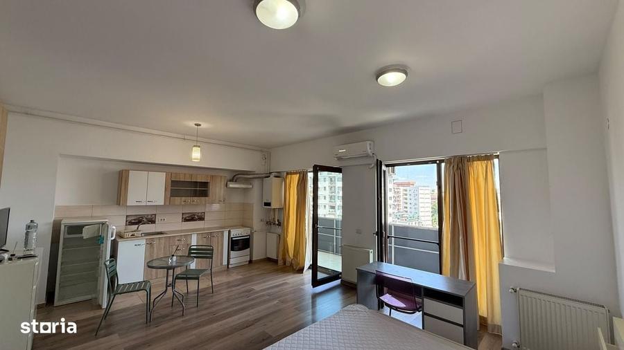 Apartament decomandat în Mihai Bravu