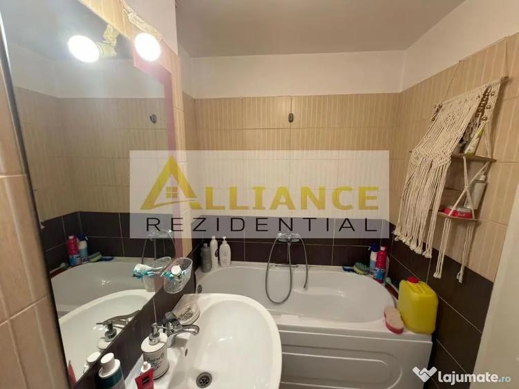 Apartament cu 2 camere decomandat în Central