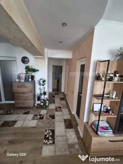 Apartament cu 3 camere decomandat în Burdujeni