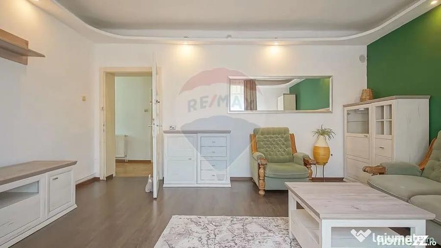 Casă cu 3 camere cu Teren 700 Mp în Central