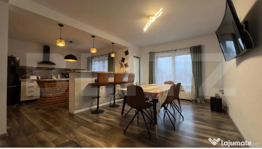Casă cu 5 camere cu Teren 1349 Mp în Central