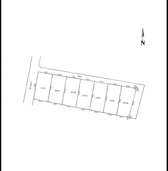 Teren Construcții intravilan de 501 mp, în Nazna