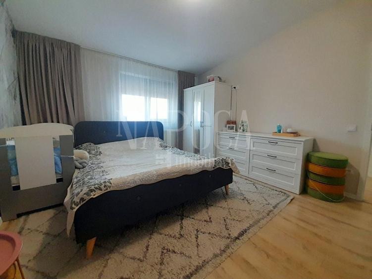 Duplex cu 5 camere cu Canalizare în Florești