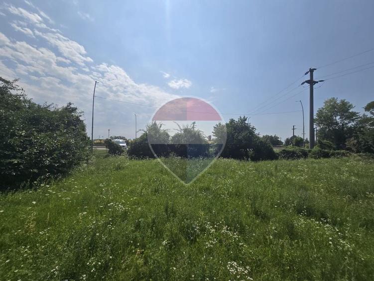 Teren Construcții intravilan de 4001 mp, în Blejoi