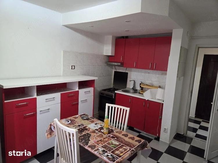 Apartament cu 2 camere în Tei