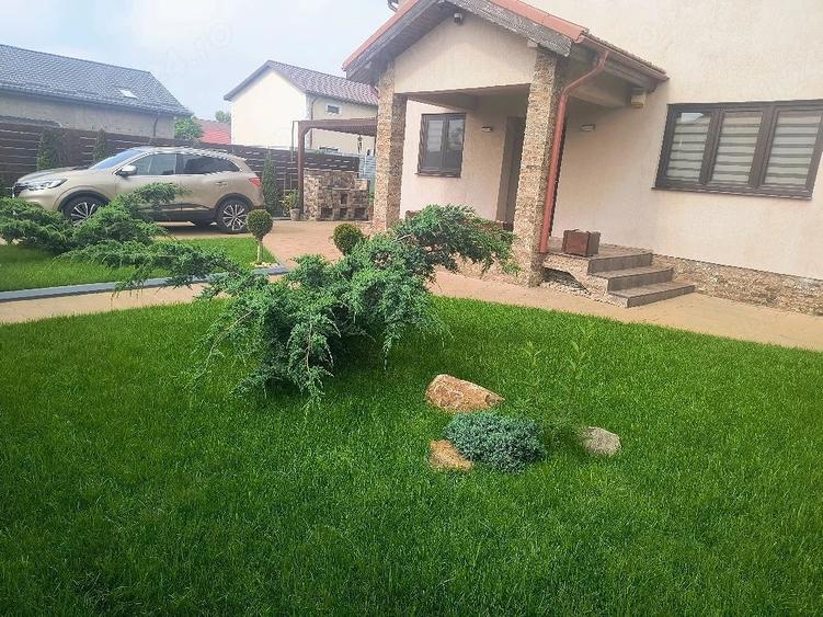 Casă cu 6 camere cu Teren 600 Mp în Râmnicu Sărat
