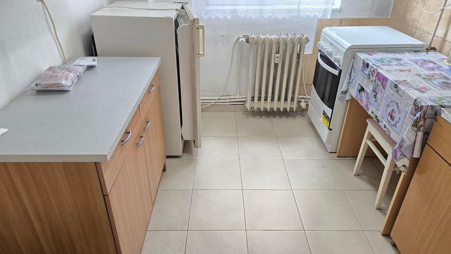 Apartament cu 2 camere decomandat în Gojdu